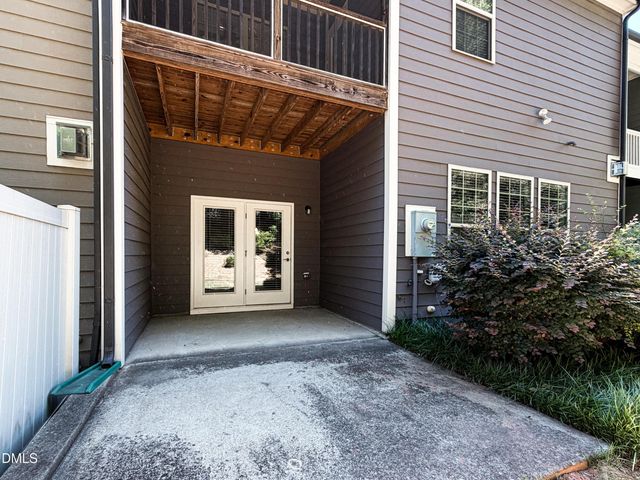 3803 Essex Garden Lane, Raleigh, NC 27612