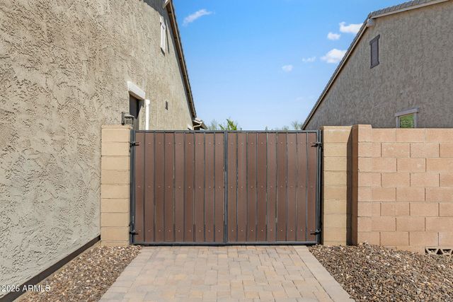 11844 W LONE TREE Trail, Peoria, AZ 85383