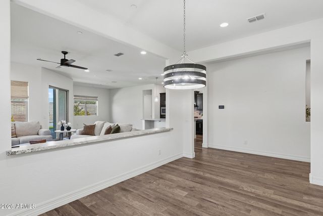 11844 W LONE TREE Trail, Peoria, AZ 85383