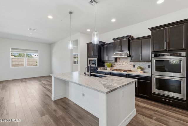 11844 W LONE TREE Trail, Peoria, AZ 85383