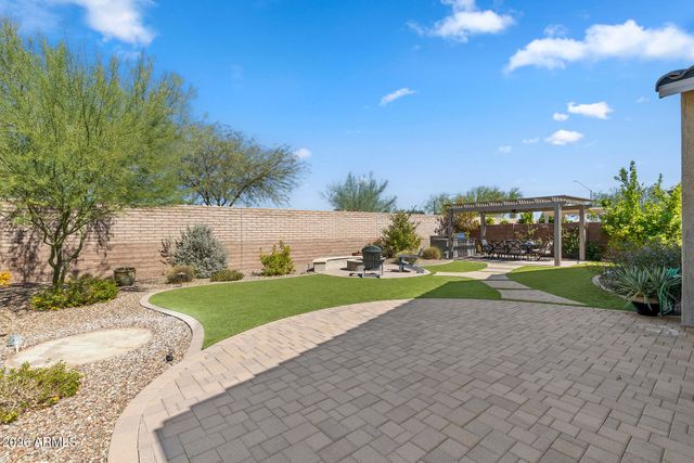 11844 W LONE TREE Trail, Peoria, AZ 85383