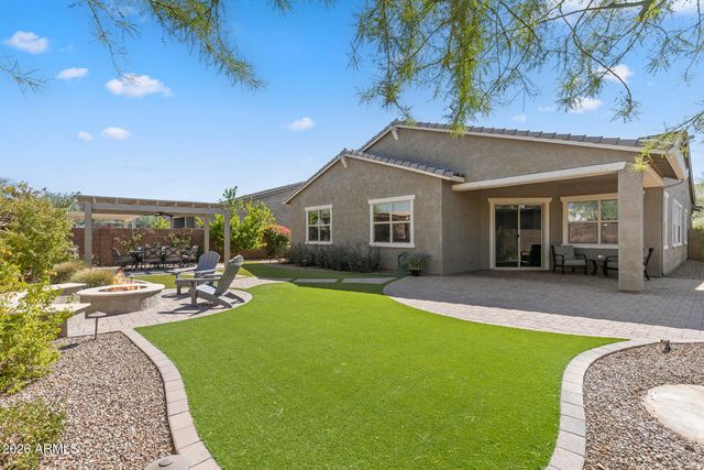11844 W LONE TREE Trail, Peoria, AZ 85383