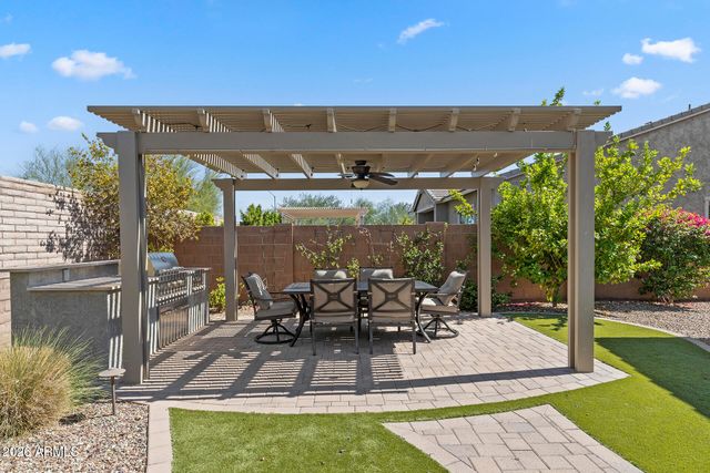 11844 W LONE TREE Trail, Peoria, AZ 85383