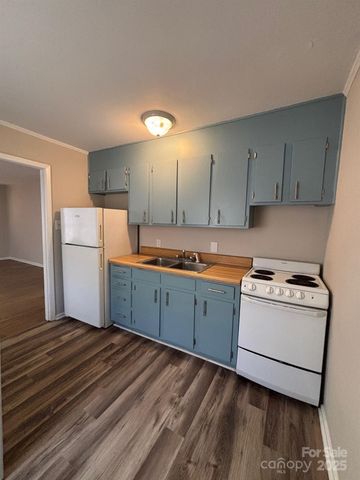 3125 Marlborough Road, Charlotte, NC 28208