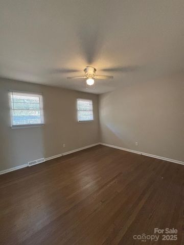 3125 Marlborough Road, Charlotte, NC 28208