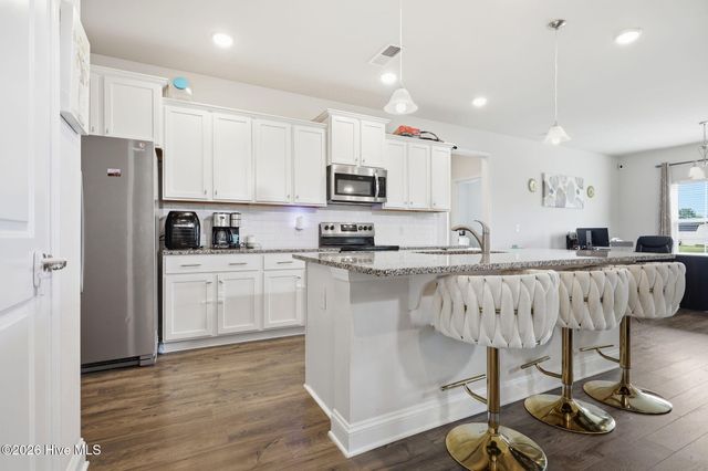 2708 Chalet Circle, Winterville, NC 28590