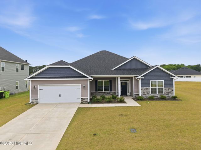 2708 Chalet Circle, Winterville, NC 28590
