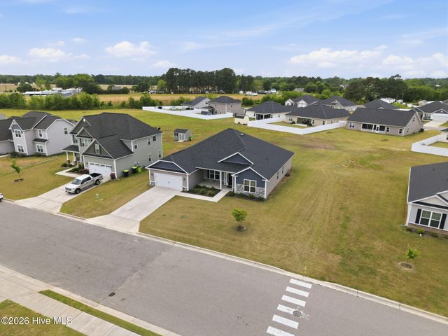 2708 Chalet Circle, Winterville, NC 28590