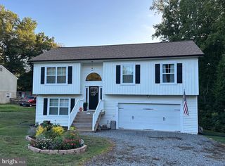 16 CRESTVIEW DR, Stafford, VA 22556