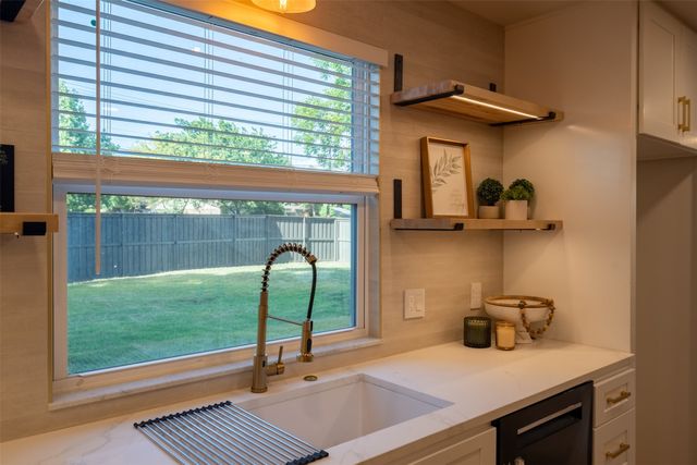 6402 Fallbrook Drive, Garland, TX 75043