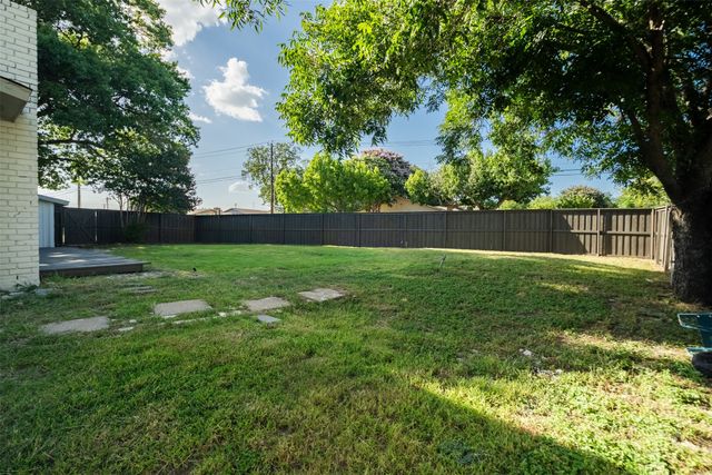 6402 Fallbrook Drive, Garland, TX 75043