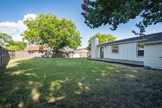 6402 Fallbrook Drive, Garland, TX 75043