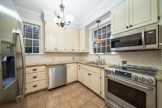 2010 Cherokee Avenue, Columbus, GA 31906