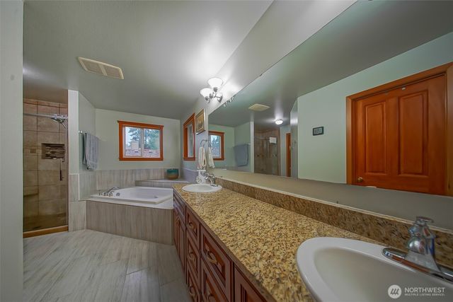 3705 30th Avenue Ct NW, Gig Harbor, WA 98335