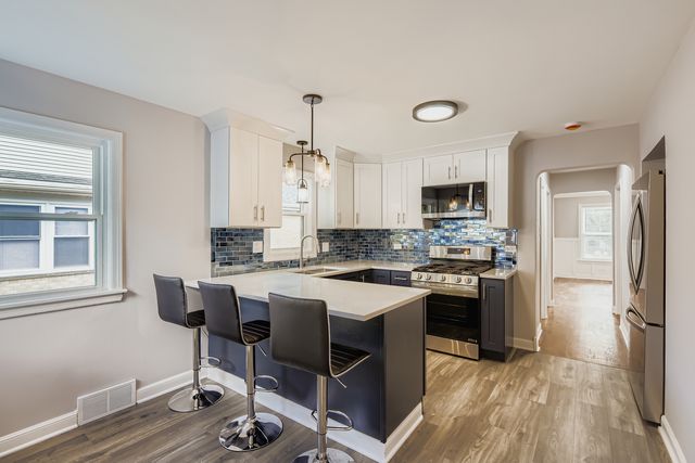 1918 W 108th Place, Chicago, IL 60643