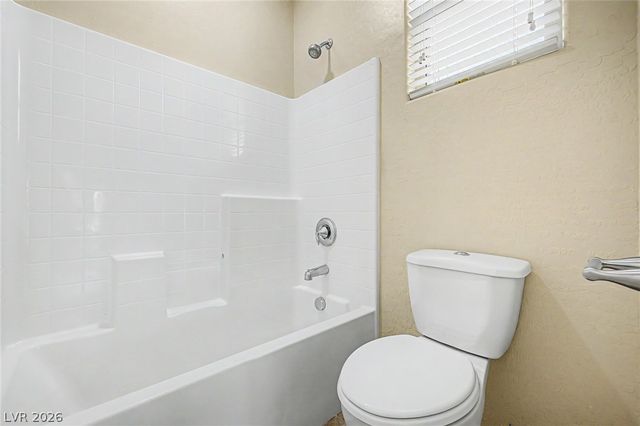 10104 Amana Oaks Avenue, Las Vegas, NV 89166
