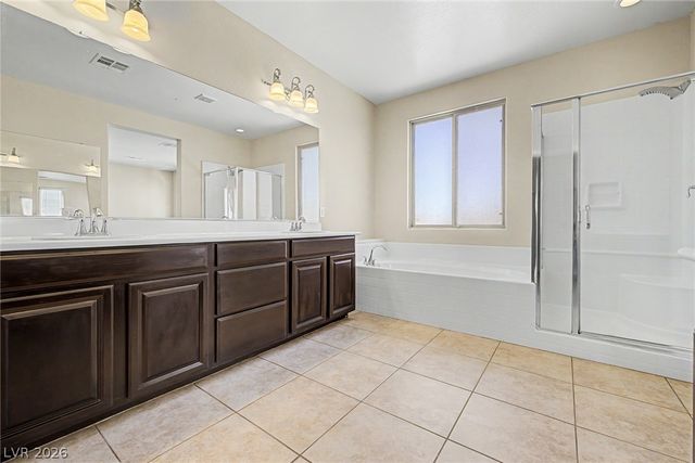 10104 Amana Oaks Avenue, Las Vegas, NV 89166