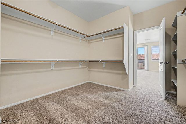 10104 Amana Oaks Avenue, Las Vegas, NV 89166
