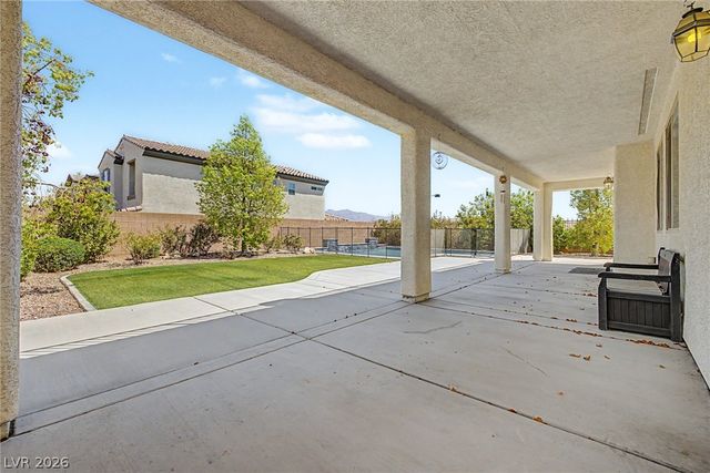 10104 Amana Oaks Avenue, Las Vegas, NV 89166
