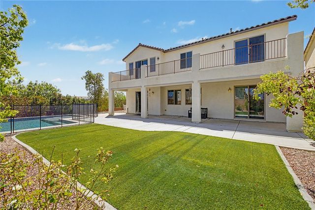 10104 Amana Oaks Avenue, Las Vegas, NV 89166