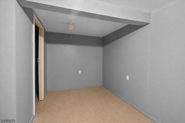 69 N 3Rd St, Paterson City, NJ 07522