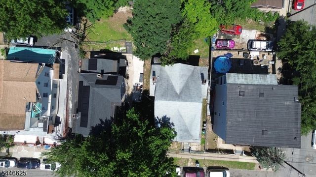 69 N 3Rd St, Paterson City, NJ 07522