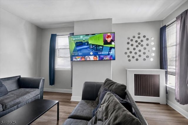 69 N 3Rd St, Paterson City, NJ 07522
