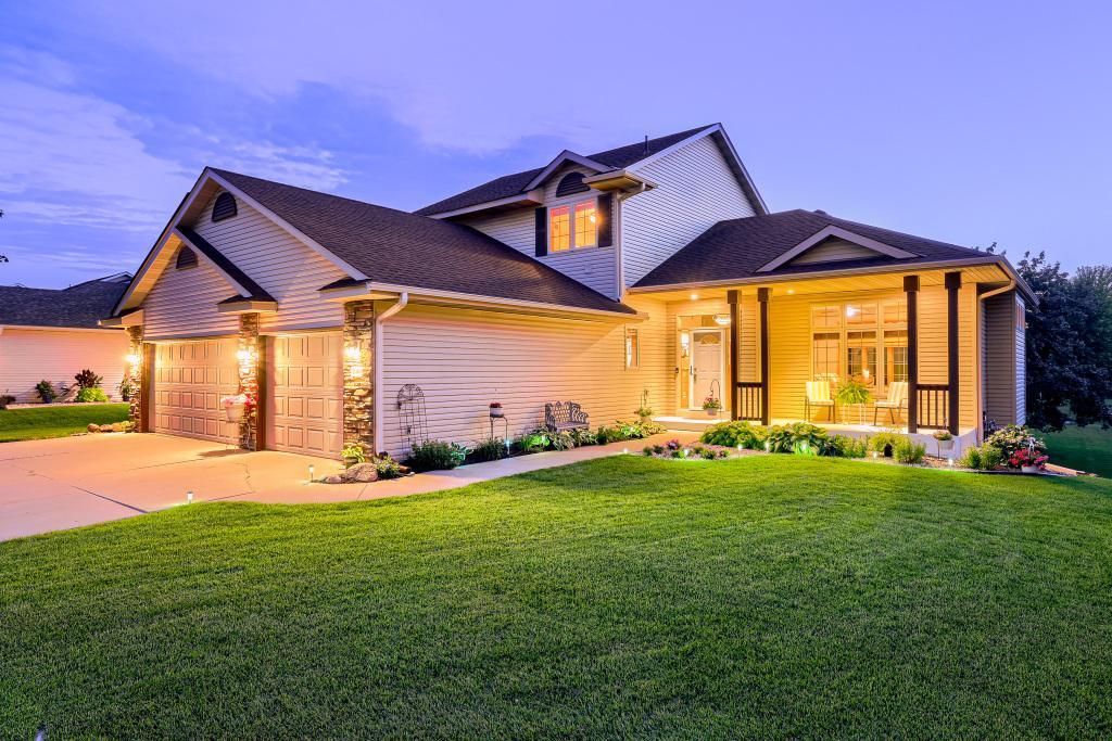 2040 Staghorn Drive, Shakopee, MN 55379 — exterior