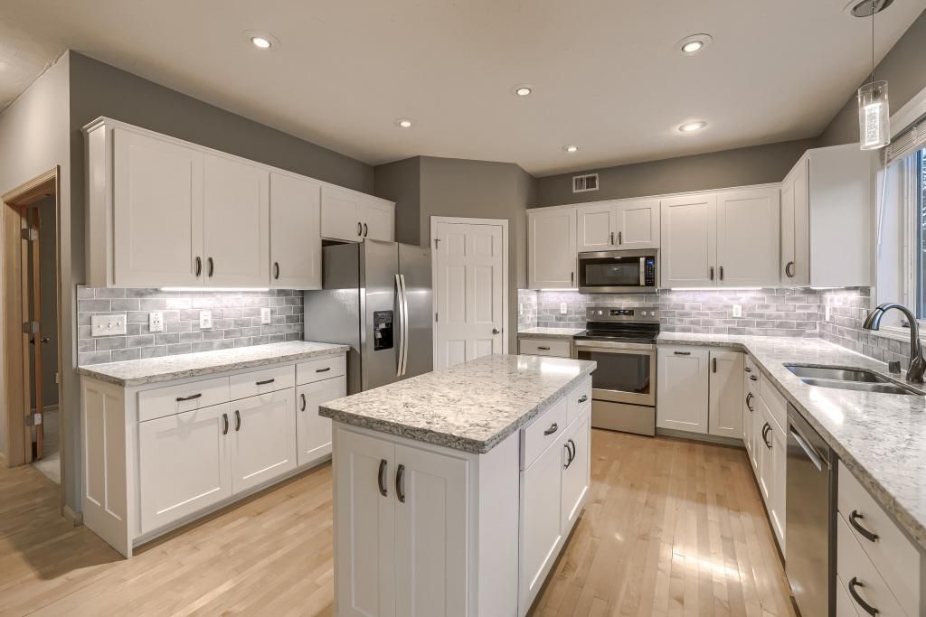 2040 Staghorn Drive, Shakopee, MN 55379 — photo 5