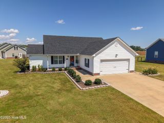 1016 Riley Drive, Elizabeth City, NC 27909