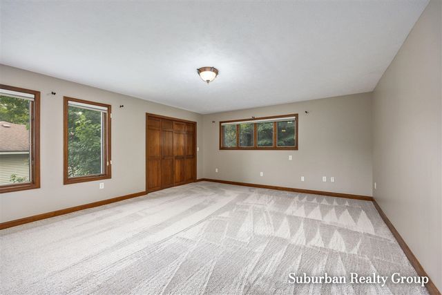 3976 Honeywood Court, Grandville, MI 49418