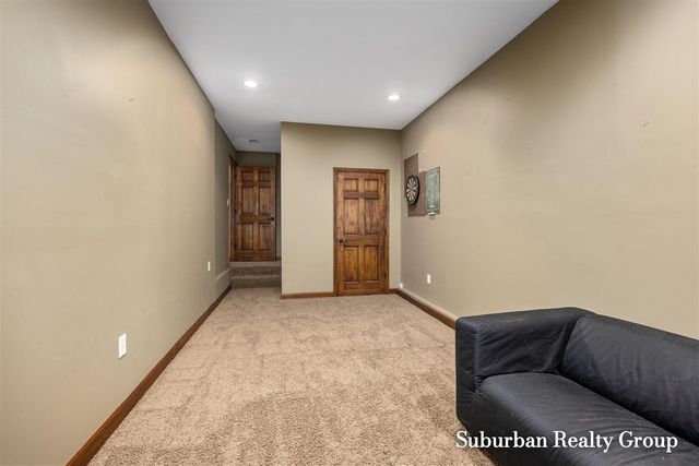 3976 Honeywood Court, Grandville, MI 49418