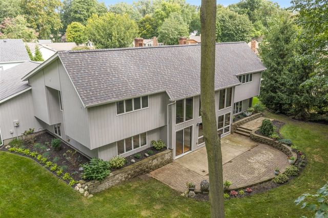 3976 Honeywood Court, Grandville, MI 49418
