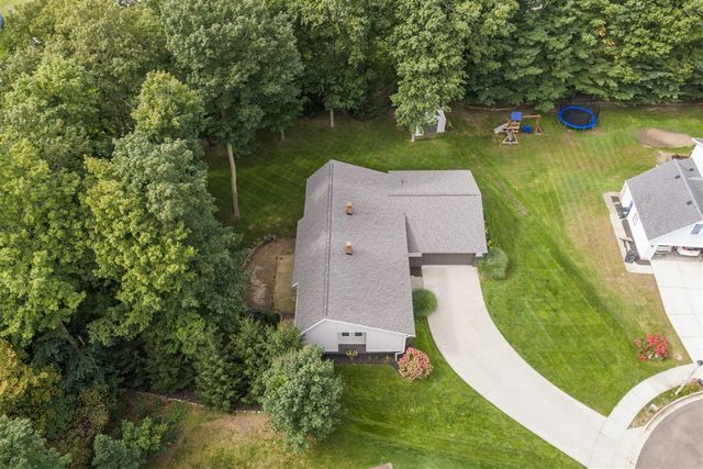 3976 Honeywood Court, Grandville, MI 49418