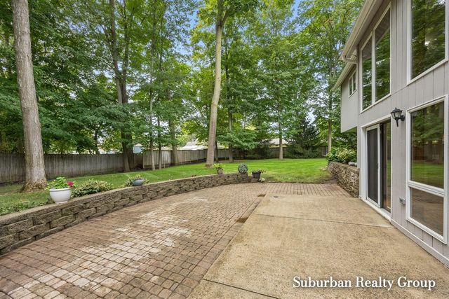 3976 Honeywood Court, Grandville, MI 49418