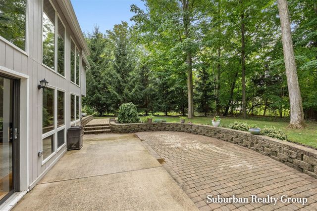3976 Honeywood Court, Grandville, MI 49418