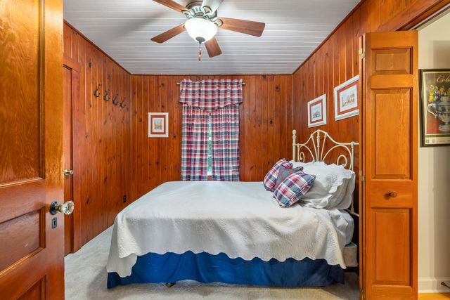 2166 Lake Shore Drive, Manning, SC 29102