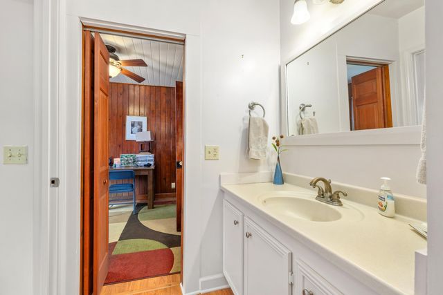 2166 Lake Shore Drive, Manning, SC 29102