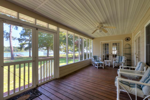 2166 Lake Shore Drive, Manning, SC 29102