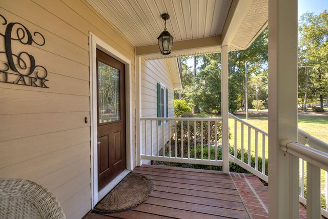 2166 Lake Shore Drive, Manning, SC 29102