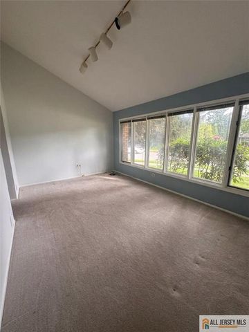 449 Willowbrook Drive, North Brunswick, NJ 08902