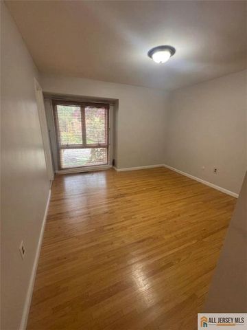 449 Willowbrook Drive, North Brunswick, NJ 08902