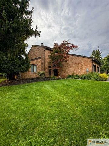 449 Willowbrook Drive, North Brunswick, NJ 08902