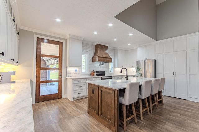 635 PATTERSON RD, Savannah, TN 38372