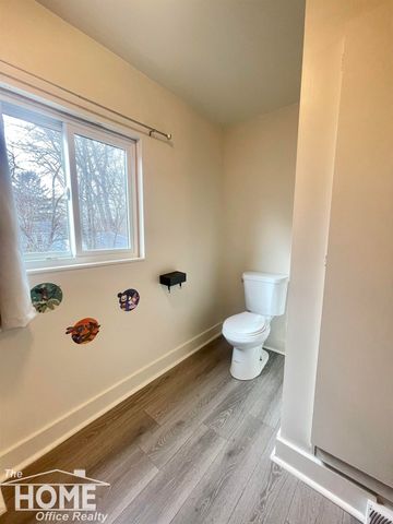 3128 Ludwig Street, Burton, MI 48529