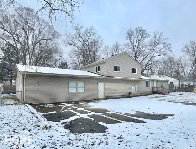 3128 Ludwig Street, Burton, MI 48529