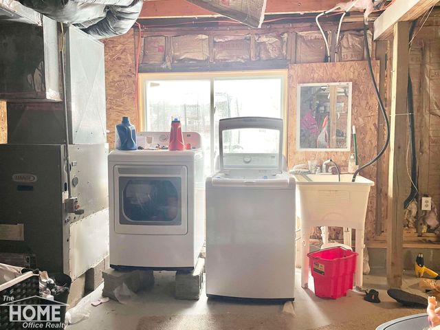 3128 Ludwig Street, Burton, MI 48529