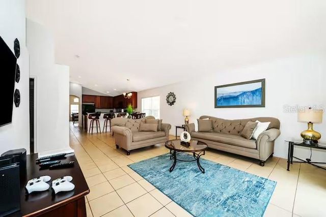 420 VIOLA DRIVE, Davenport, FL 33837