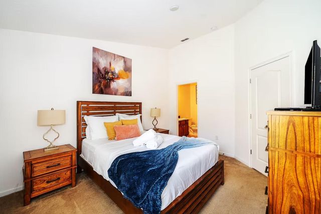 420 VIOLA DRIVE, Davenport, FL 33837