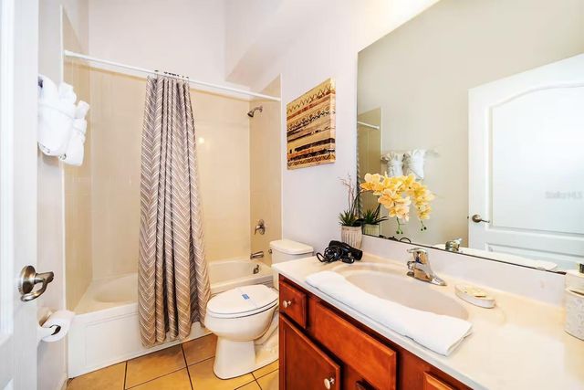 420 VIOLA DRIVE, Davenport, FL 33837